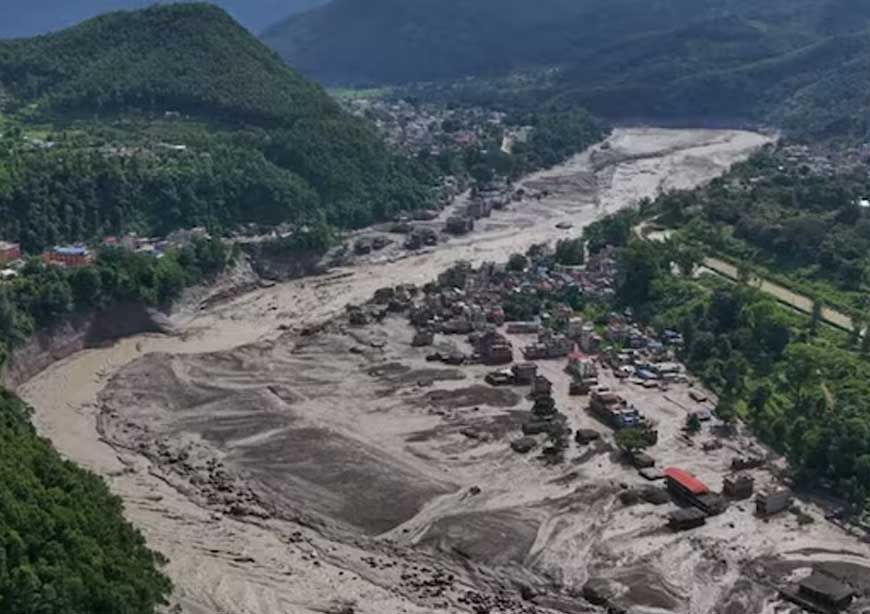 भोटेकोशी नदी में फिर बढ़ा जलस्तर, नेपाल में नई आपदा की आहट; कई इलाकों में अलर्ट