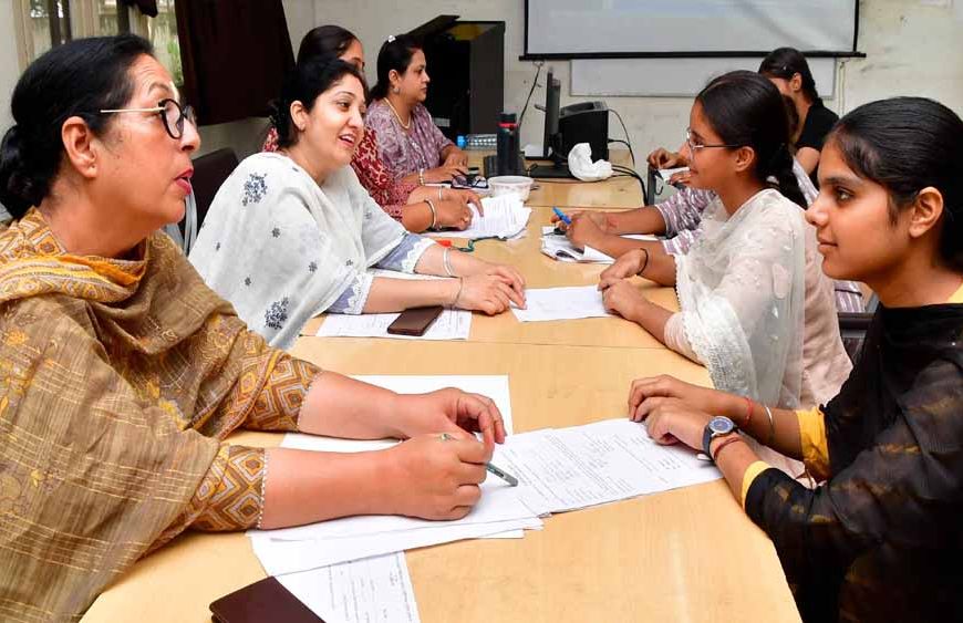 CG में NEET UG के तहत मेडिकल-डेंटल कॉलेजों की सीटें अलॉट, यहां देखें आवंटन