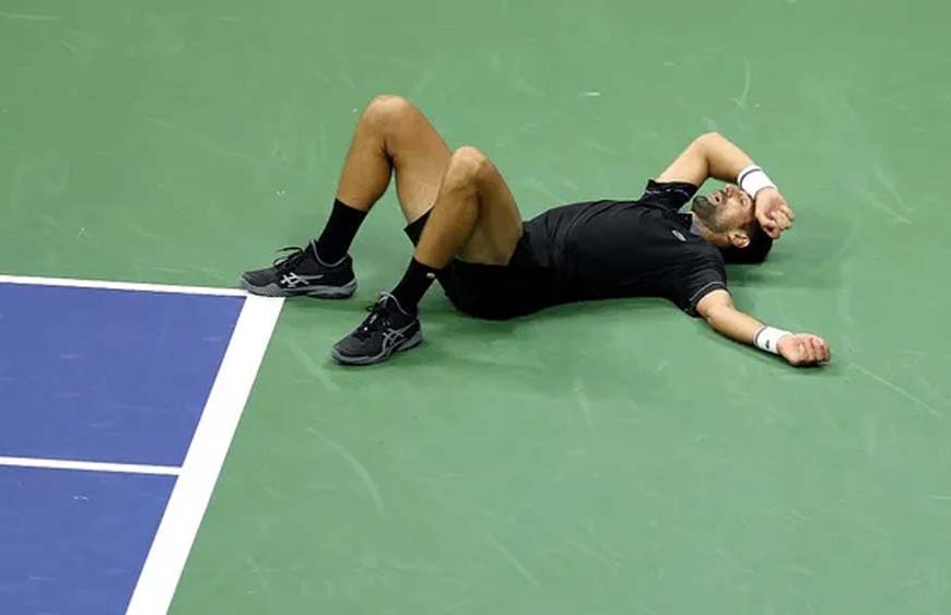 US Open 2026 में बड़ा उलटफेर, 20 साल बाद पहली बार ग्रैंड स्लैम के पहले दौर में हारे जोकोविक