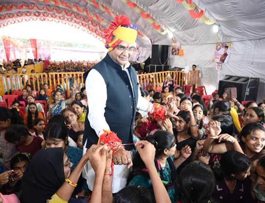 विश्व के सबसे बड़े नरेला रक्षाबंधन महोत्सव का हुआ भव्य शुभारंभ