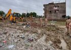 कौशांबी पटाखा फैक्ट्री ब्लास्ट में मौतों का आंकड़ा 15 पहुंचा, 9 पुलिसकर्मी सस्पेंड