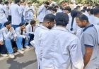 स्टाइपेंड बढ़ाने की मांग पर अड़े MBBS इंटर्न डॉक्टर, पुलिस कार्रवाई के विरोध में सरकारी अस्पतालों की OPD बंद