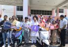 मुख्यमंत्री स्कूटी योजना के अंतर्गत 10 मेधावी विद्यार्थियों को प्रदान की गई स्कूटी
