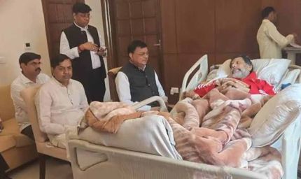 दिल्ली में किरण देव से मिले केंद्रीय राज्यमंत्री तोखन साहू, स्वास्थ्य की ली जानकारी