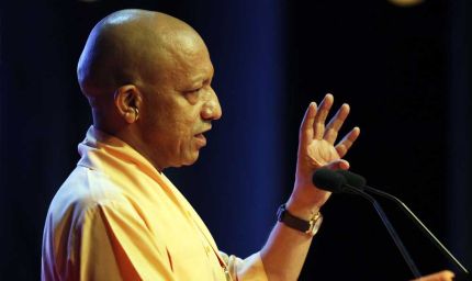 जन्माष्टमी से पहले योगी ने युवाओं को दिए पांच बड़े उपहार