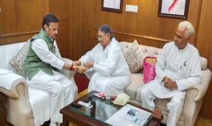 उप मुख्यमंत्री  शुक्ल को ब्रह्माकुमारी बहन ने बांधा शिव बाबा का रक्षा सूत्र