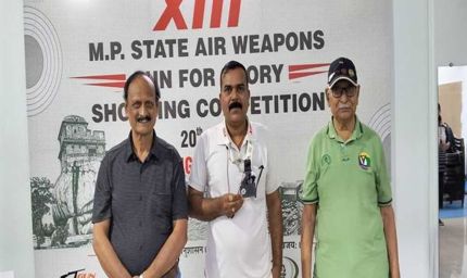 मध्यप्रदेश पुलिस के निरीक्षक राकेश कुमार कुशवाह ने राज्य स्तरीय निशानेबाजी प्रतियोगिता में जीता रजत पदक
