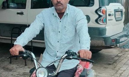 मंत्री  लक्ष्मी राजवाड़े की संवेदनशील पहल: आवेदन के 48 घंटे के भीतर दिव्यांग विष्णु लाल यादव को मिली इलेक्ट्रिक स्कूटी