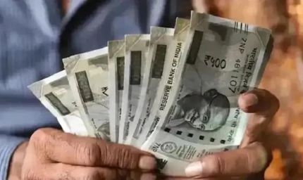 UP में आउटसोर्स कर्मचारियों को बड़ी राहत: मौजूदा वेतन नहीं घटेगा, न्यूनतम पारिश्रमिक भी तय