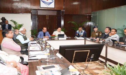 मुख्यमंत्री धामी के नेतृत्व में कुंभ की तैयारियों में तेजी, संतों और धार्मिक संस्थाओं के लिए भूमि आवंटन शुरू