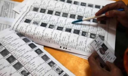 दिल्ली SIR में बड़ा खुलासा: जिंदा लोगों को बताया ‘मृत’, 47.7 लाख नाम ड्राफ्ट वोटर लिस्ट से हटे