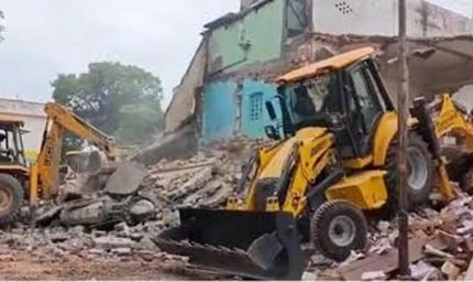 सहारनपुर के बाद मुरादाबाद में मस्जिद पर बुलडोजर की तैयारी, MDA ने 15 दिन का दिया नोटिस