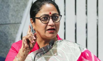 सत्य निकेतन हादसे के बाद CM रेखा गुप्ता सख्त, 20-30 साल पुराने भवनों में हॉस्टल-नर्सिंग होम पर रोक