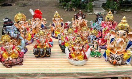 आस्था के साथ पर्यावरण संरक्षण का संदेश दे रही बंदियों की गणेश प्रतिमाएं