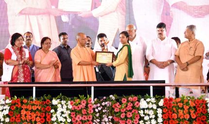 नई जिम्मेदारी के साथ सम्मान की सौगात, नियुक्ति पत्र और बढ़े मानदेय के चेक वितरित