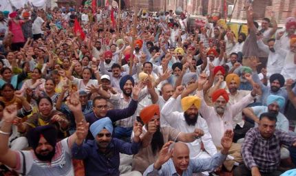पंजाब में 13 दिन बाद खत्म हुई कर्मचारियों की हड़ताल, सरकार से मांगों पर बनी सहमति