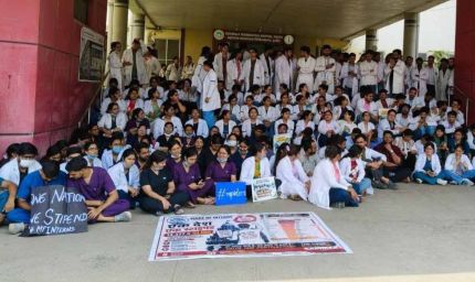 इंदौर में ‘वन नेशन-वन स्टाइपेंड’ पर आर-पार, MY अस्पताल में जूनियर डॉक्टरों की हड़ताल से सेवाएं प्रभावित