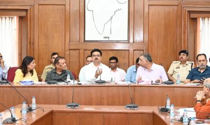 डूसू चुनाव को लेकर दिल्ली यूनिवर्सिटी सख्त, शिक्षकों को पक्षपात से बचने का निर्देश