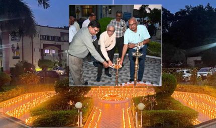 पॉवर कंपनी में प्रबंध निदेशकों ने जलाया  सेवा संकल्प का दीया‘