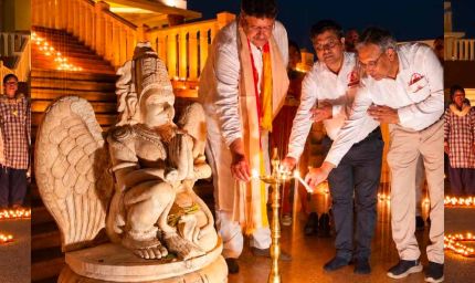 ‘ आशीर्वाद का दीया’ से रोशन हुआ सत्य साईं संजीवनी अस्पताल, बच्चों और परिजनों ने प्रधानमंत्री नरेंद्र मोदी के दीर्घायु जीवन की कामना की