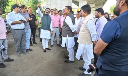 बैरागढ़ एलिवेटेड ब्रिज का निर्माण मार्च 2027 तक हर हाल में करें पूर्ण : लोक निर्माण मंत्री  सिंह