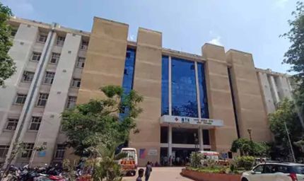 MGM में PG डॉक्टर के सुसाइड अटेम्प्ट पर NMC सख्त, 24 घंटे में रिपोर्ट तलब