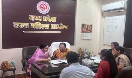 महिला आयोग की संयुक्त बैंच में 38 प्रकरणों की सुनवाई, प्रताड़ना और दहेज मामलों पर सख्त कार्रवाई के निर्देश