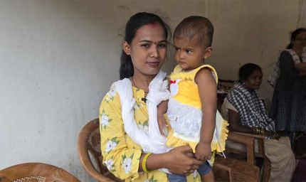 सेवा की कहानी: आंगनबाड़ी से मिली जानकारी ने ममता को योजनाओं से जोड़ा, बच्चों के पालन-पोषण को मिला आर्थिक संबल