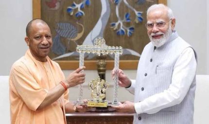 PM मोदी से मिले CM योगी, PM आवास पर लंबी बैठक; इन अहम मुद्दों पर हुई चर्चा