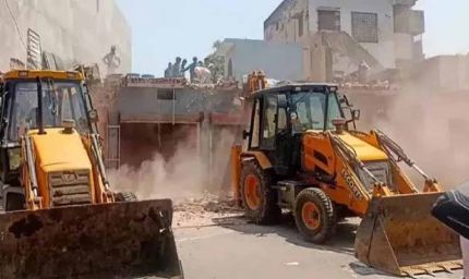 चंडीगढ़ में नशा तस्करों पर बड़ा एक्शन, मकानों पर चला बुलडोजर; 18 की सूची तैयार