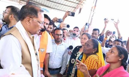 बाढ़ प्रभावित परिवारों के साथ पूरी संवेदनशीलता से खड़ी है सरकार : मुख्यमंत्री विष्णु देव साय