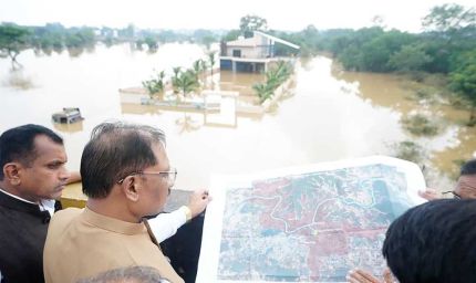 बस्तर के बाढ़ प्रभावित क्षेत्रों में पहुंचे मुख्यमंत्री  विष्णु देव साय, प्रभावित परिवारों से मिलकर जाना हाल