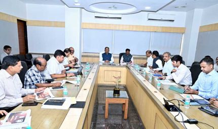 सड़क दुर्घटनाओं को न्यूनतम करने मिशन मोड में करें काम : मुख्यमंत्री विष्णु देव साय