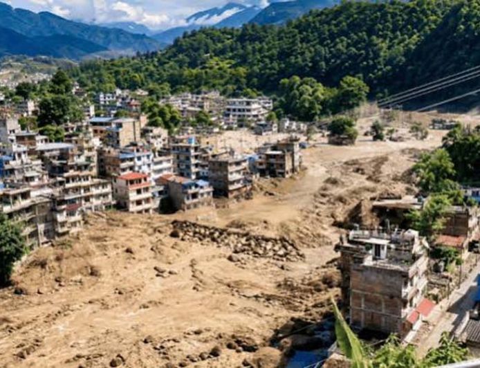 पूर्वी हिमालय पर मंडरा रहा ‘कैस्केडिंग डिजास्टर’ का खतरा, नेपाल की बाढ़ ने बढ़ाई चिंता