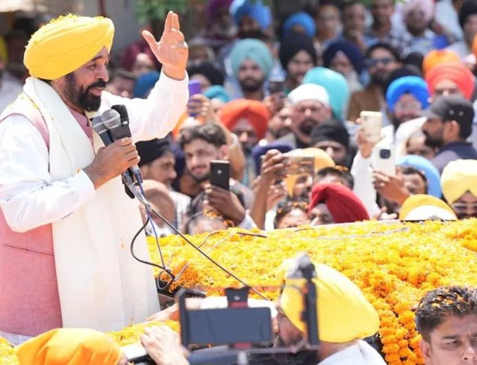 बादल-कैप्टन की विरासत पर मान की नजर, पंजाब चुनाव से पहले AAP की बड़ी सियासी घेराबंदी