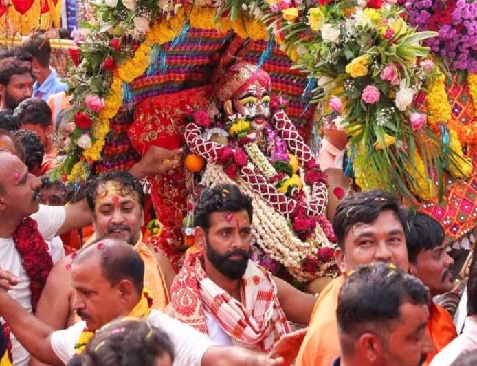 भादौ की दूसरी सवारी में 6 घंटे दर्शन देंगे महाकाल, 15 किलो की पोशाक में निकलेगी 'राजसी' टोली