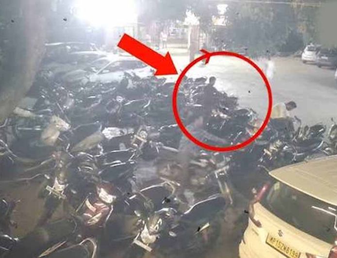 जालंधर में वाहन चोर गिरोह का भंडाफोड़, चोरी की मोटरसाइकिलों समेत 2 आरोपी गिरफ्तार