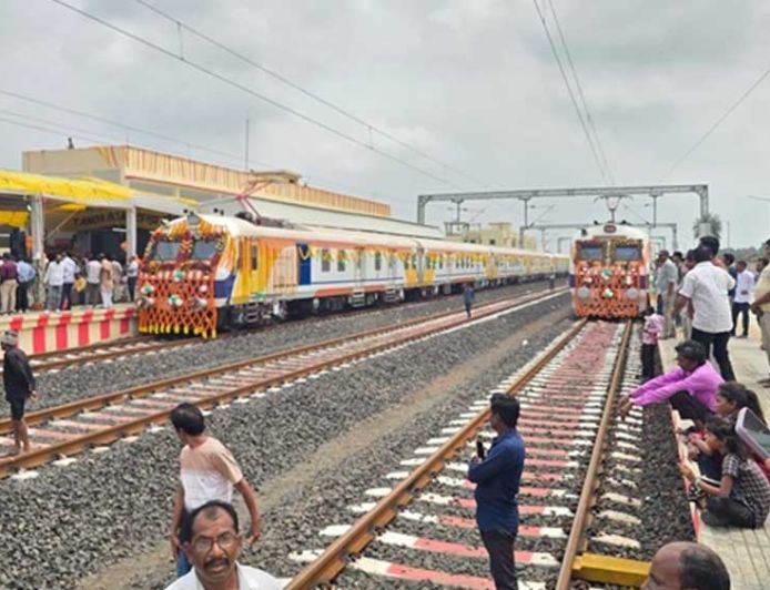 धार में आज से दौड़ेगी ट्रेन, पीएम मोदी वर्चुअली दिखाएंगे हरी झंडी; दशकों पुराना रेल का सपना होगा साकार