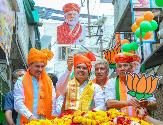 पाली में भजनलाल शर्मा का रोड शो, कांग्रेस पर बरसे सीएम; बोले- निकाय चुनाव में खिलेगा कमल