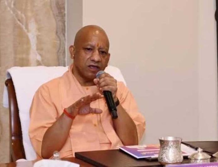 बाढ़ प्रभावितों के लिए योगी सरकार का राहत अभियान जारी, 21,226 लोगों को सुरक्षित स्थानों पर पहुंचाया