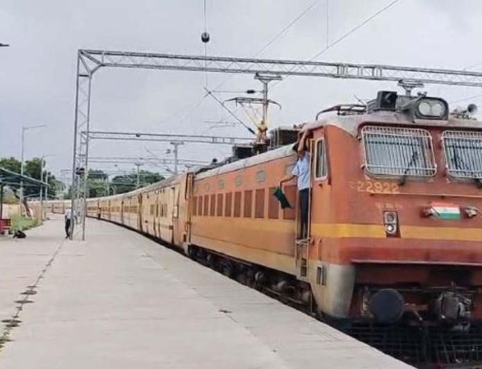 त्योहारों पर यात्रियों को राहत: अजमेर और रांची के बीच चलेगी साप्ताहिक स्पेशल ट्रेन