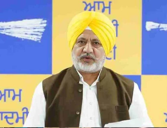 पंजाब सरकार का विदेश भागे गैंगस्टर्स पर शिकंजा, अब तक 12 डिपोर्ट
