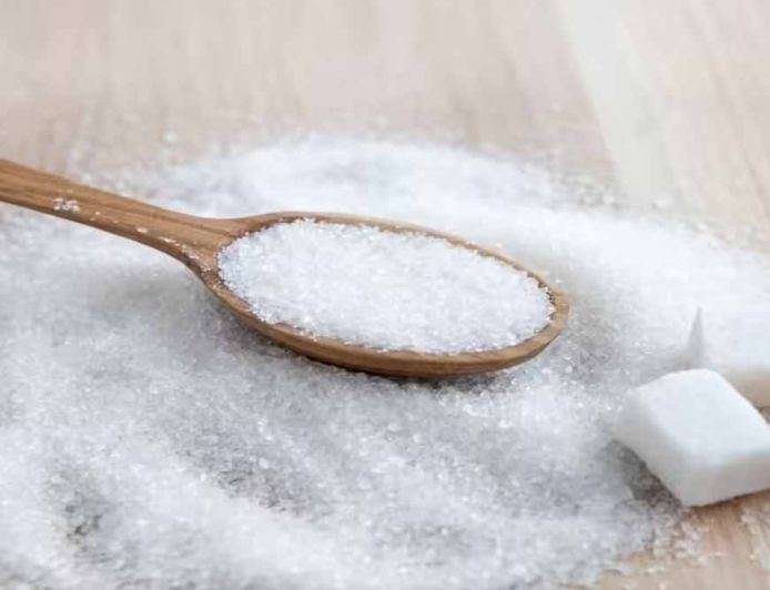 Sugar Price: त्योहार से पहले चीनी के दाम घटे, 65 से 58.5 रुपये किलो हुई कीमत
