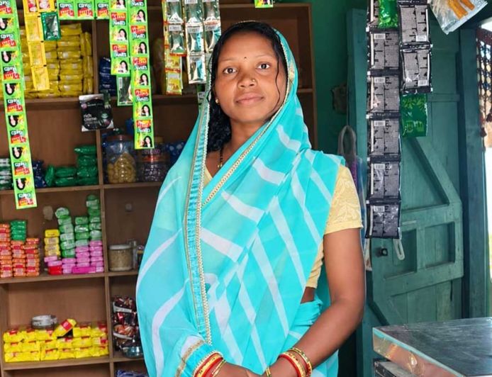 गांव की बेटी ने लिखी आत्मनिर्भरता की कहानी, सुमन लता बनीं ‘लखपति दीदी’