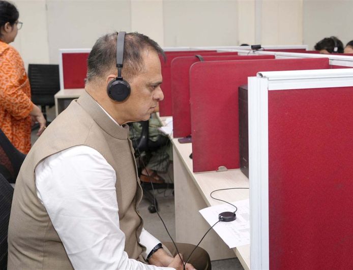 राजस्थान संपर्क 181 की CS ने की समीक्षा, वीडियो कॉल से सुनीं लोगों की शिकायतें