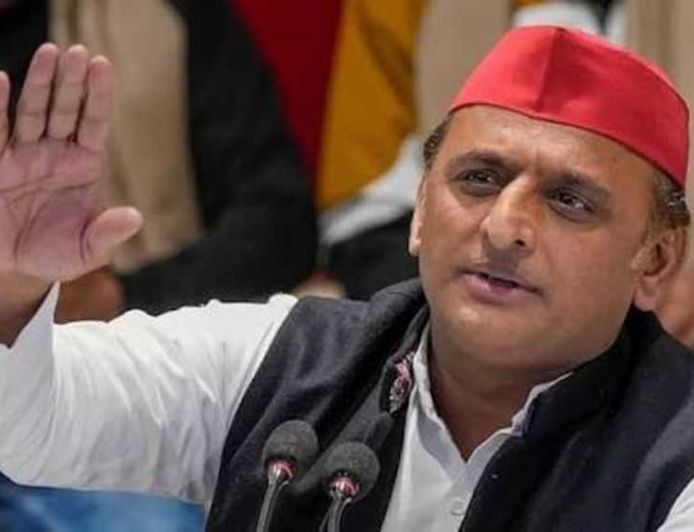 अखिलेश के आरोप निराधार, साढ़े नौ साल में खेल कोटे से 1000 से अधिक नौकरियां: खेल मंत्री गिरीश यादव