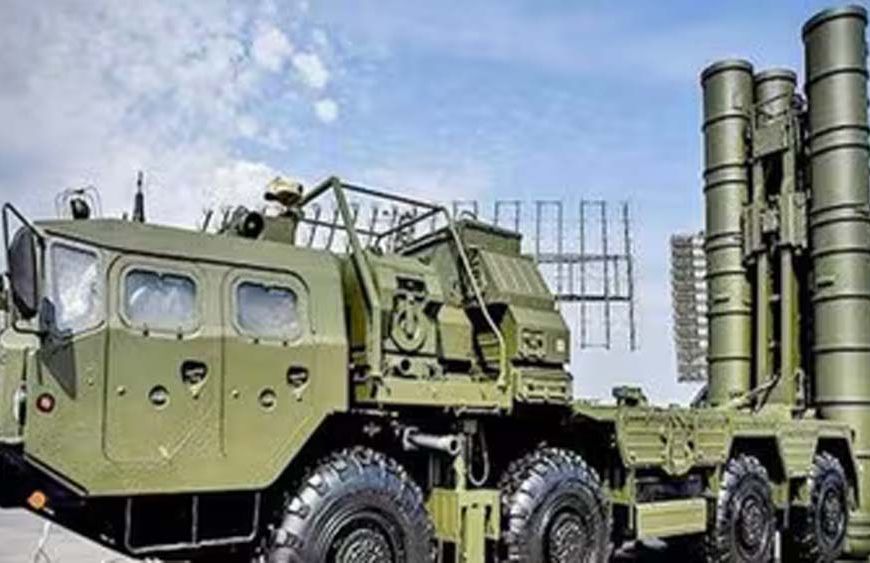 चीन-पाकिस्तान की बढ़ी टेंशन! भारत को S-400 के 5 और स्क्वाड्रन देगा रूस, ₹50 हजार करोड़ से ज्यादा का प्रस्ताव