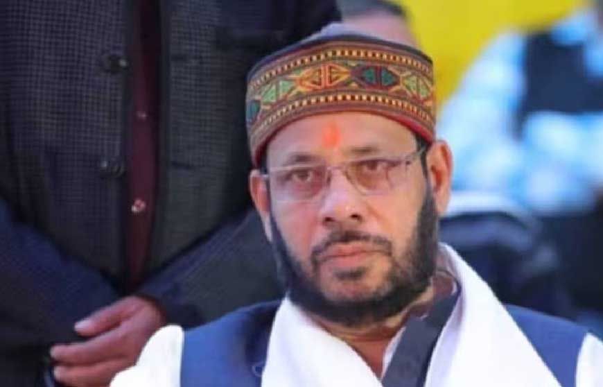 ब्राह्मणों की सहनशीलता को कमजोरी मत समझिए... सपा कार्यालय के बाहर लगी होर्डिंग पर मंत्री मनोज पांडेय का तीखा हमला