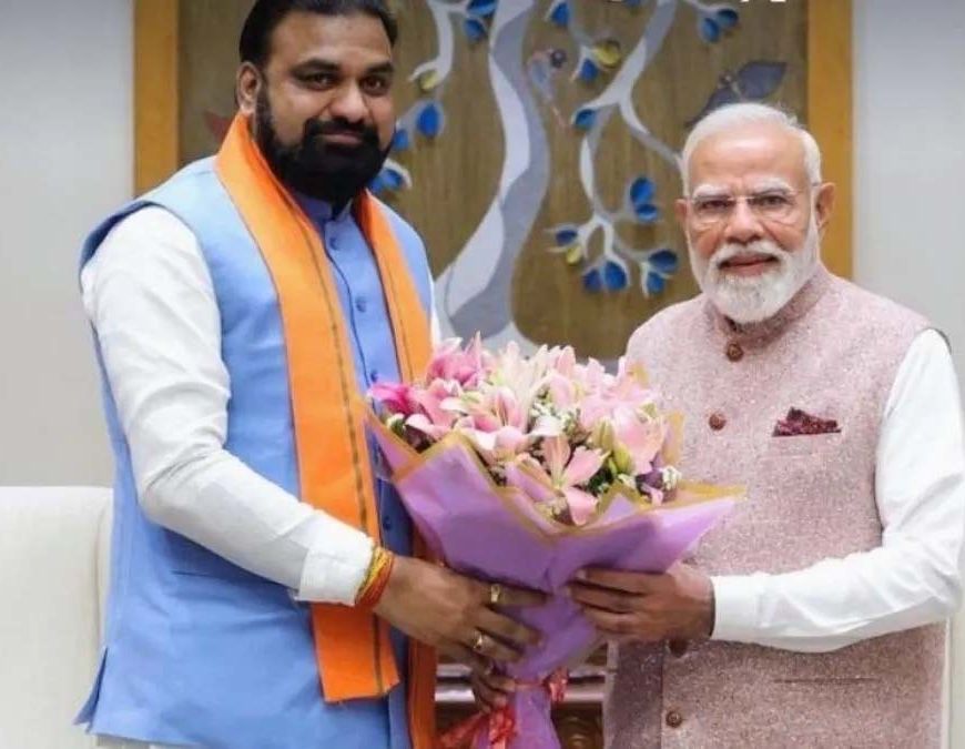 GDP वृद्धि पर बिहार में घमासान, सम्राट ने मोदी की नीतियों को सराहा