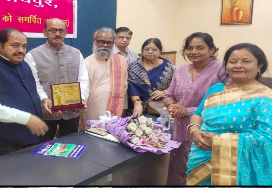 कृत्रिम बुद्धिमत्ता मानव मस्तिष्क और संवेदना का विकल्प नहीं : विशेषज्ञ